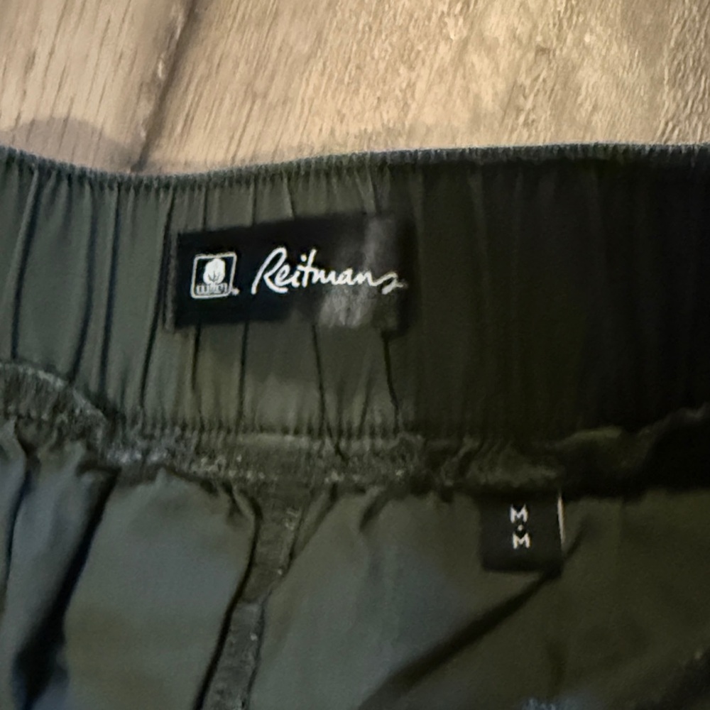 Reitmans Green cargo joggers
